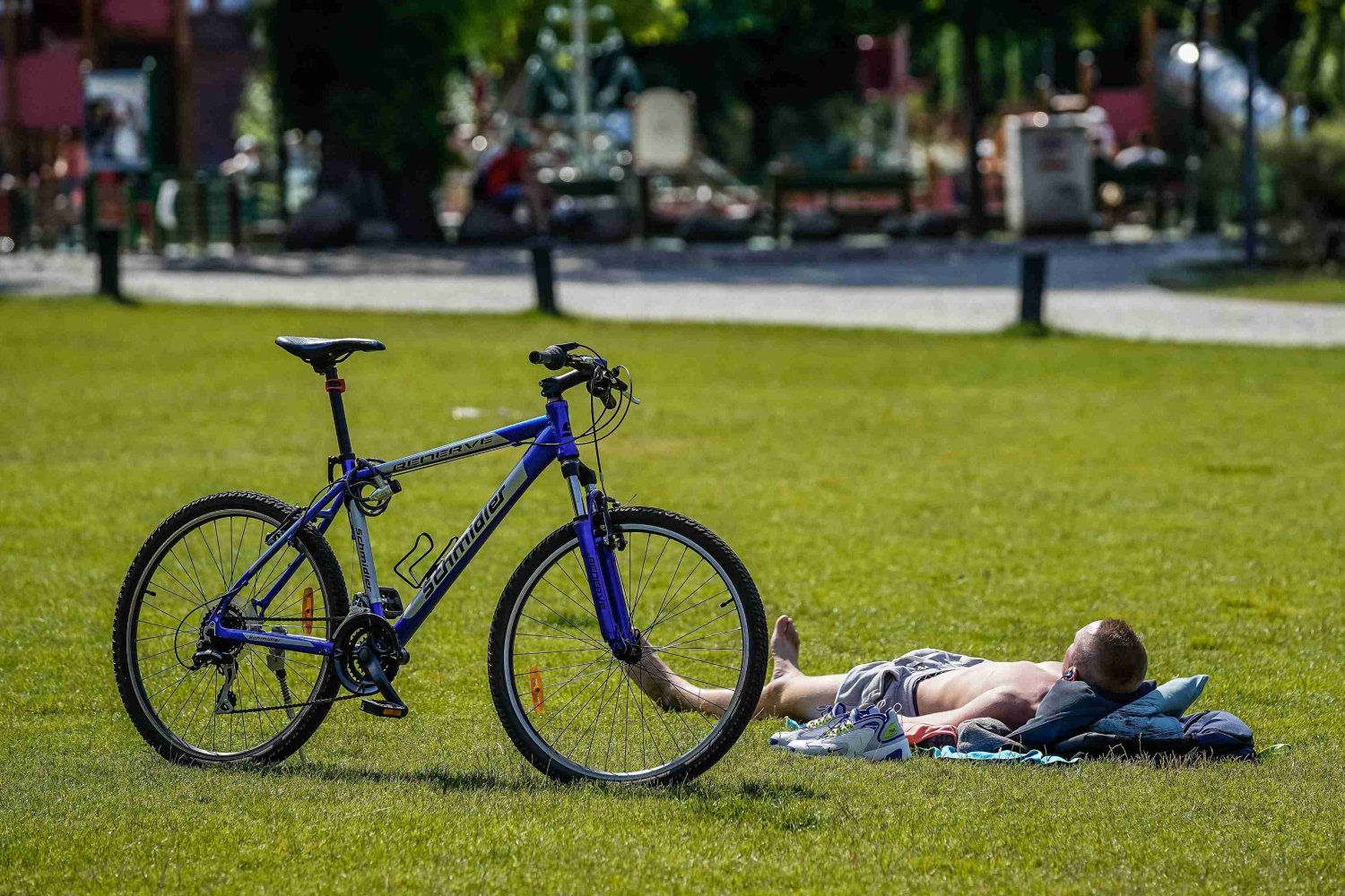 W najbliższych dniach czeka nas fala upałów. Termometry mogą pokazać nawet 30 stopni Celsjusza.