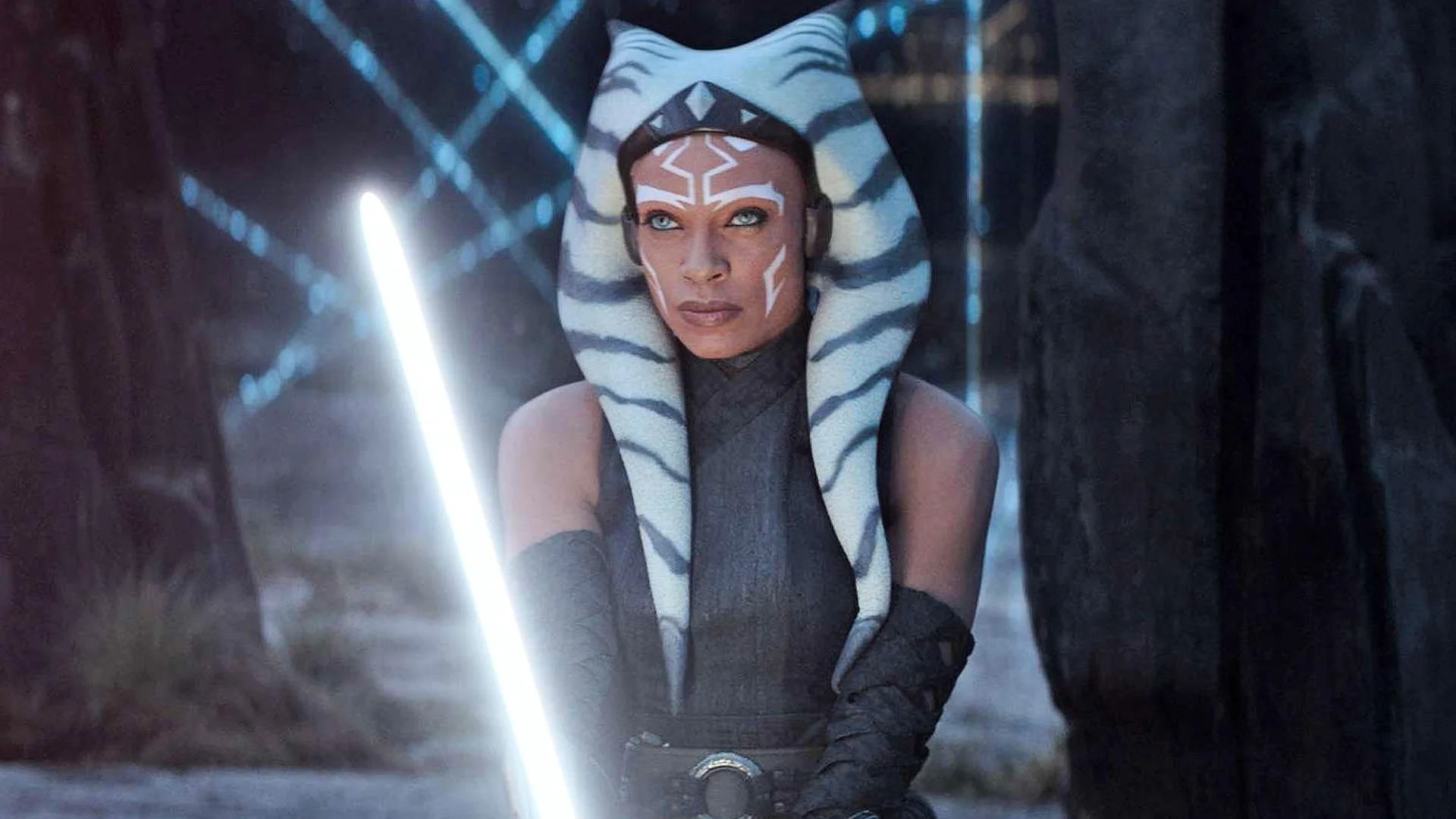 Rosario Dawson jako Ahsoka Tano w serialu "Ahsoka"