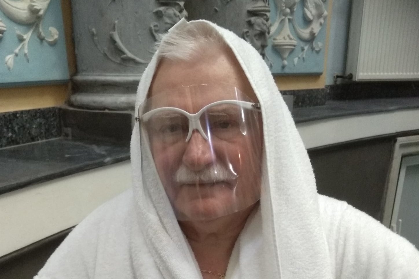 Były prezydent Lech Wałęsa "wypoczywa" w sanatorium