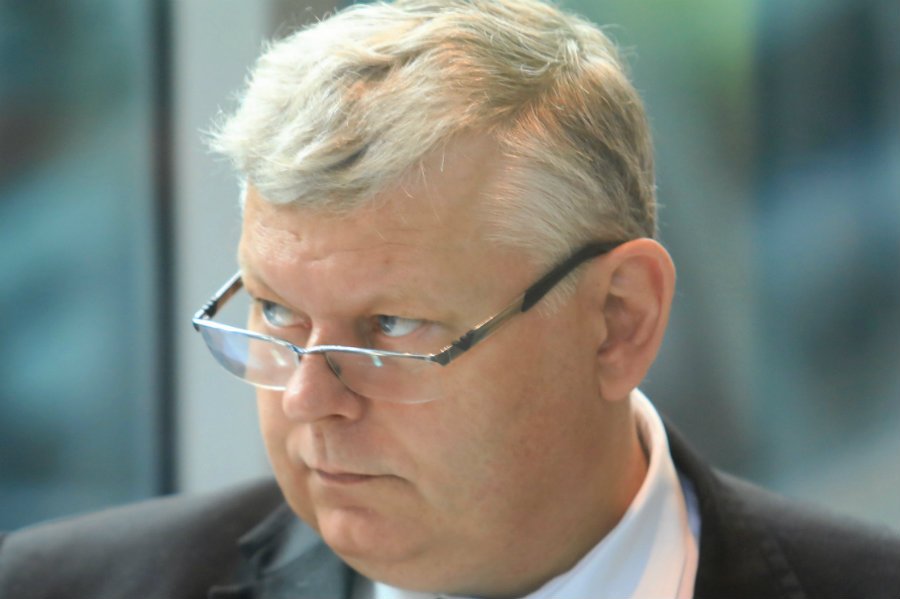 Marek Suski w specyficzny sposób argumentował pisowskie zmiany w sądownictwie.