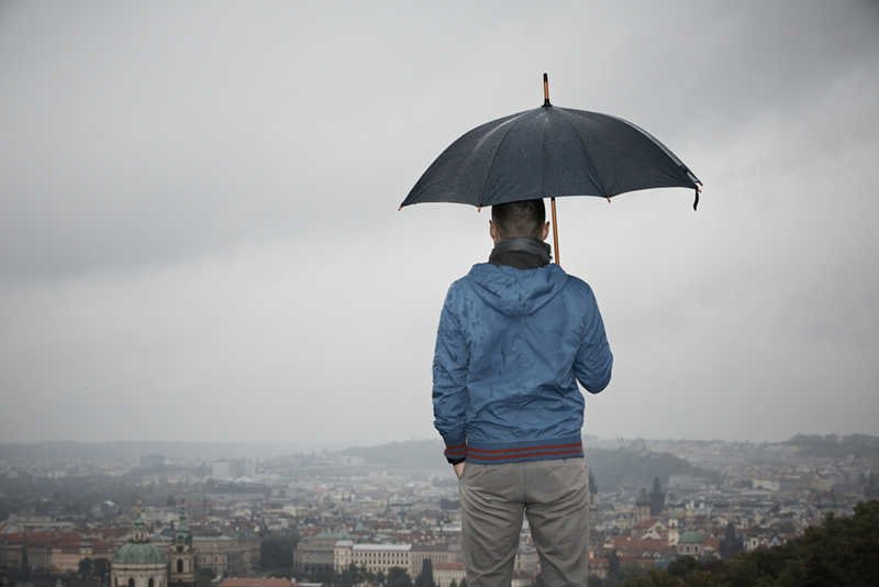 Jesienna pogoda mogła wpłynąć na zamachowca?