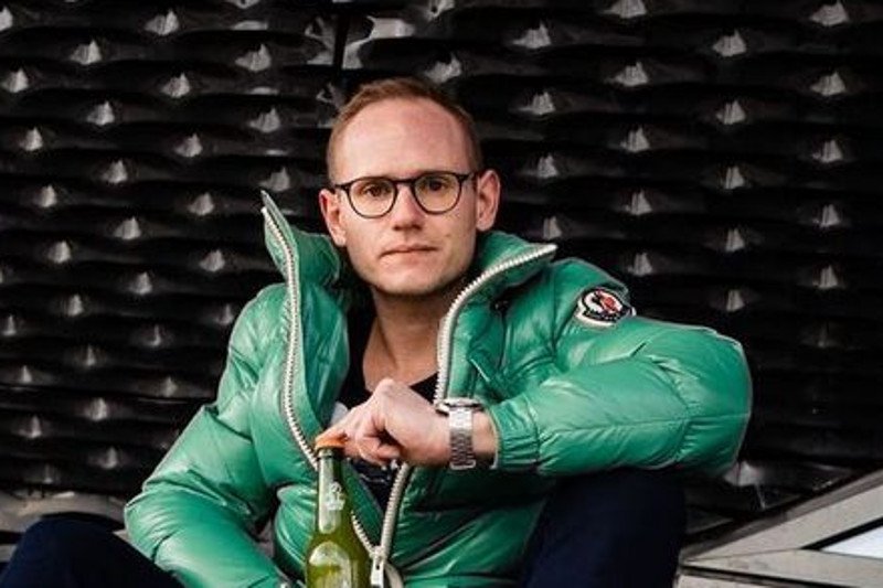 Poseł Lewicy reklamuje piwo? Polityk opowiedział