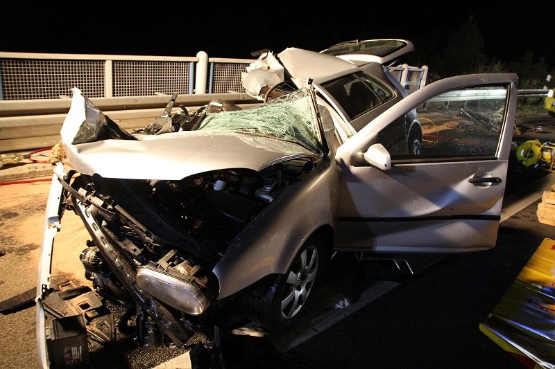 Dwóch Polaków zginęło na autostradzie w Niemczech.
