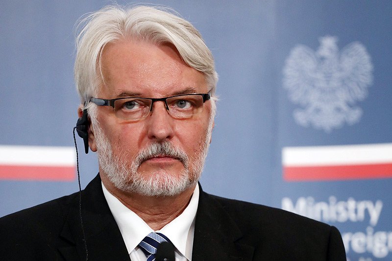 Szef MSZ Witold Waszczykowski na antenie TVP snuł rozważania o możliwości zmiany członków Komisji Europejskiej ze względu na zmianę władzy w państwach członkowskich UE.
