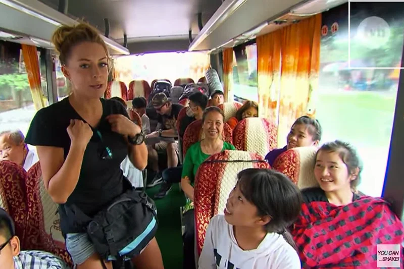 Ani perfekcyjna, ani "lady". Małgorzata Rozenek jest gwiazdą "Azja Express". "Oglądam ten program dla ciebie"