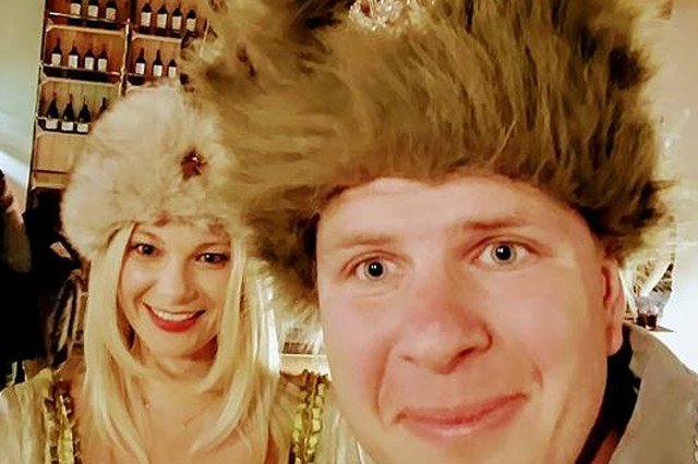 Filip Chajzer wściekły na "Super Express" za zdjęcia z jego imprezy urodzinowej.