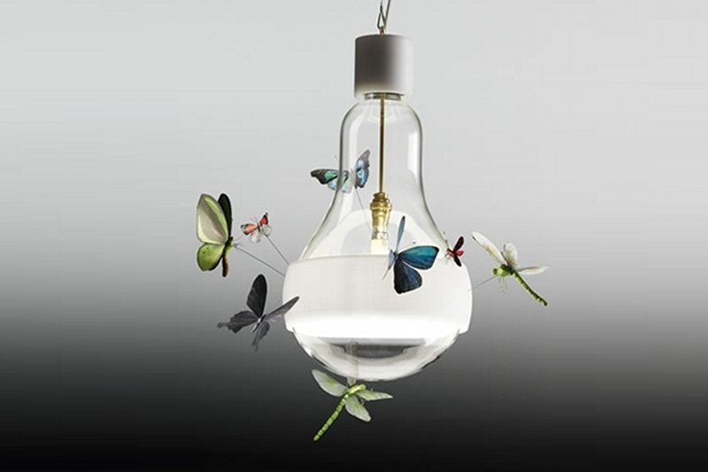 Projekt lampy Johnny B. Butterfly autorstwa Grahama Owena dla marki Ingo Maurer
