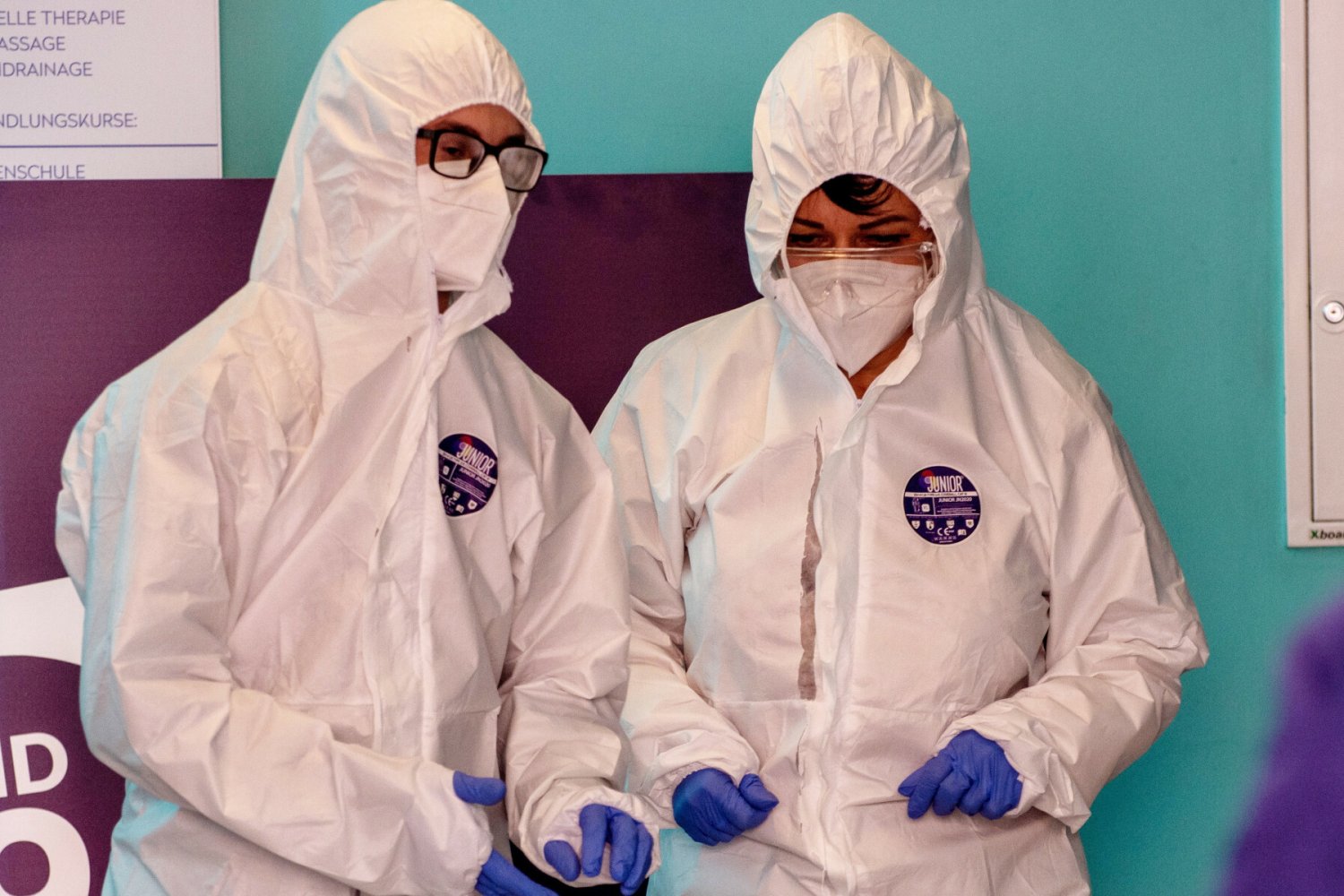 Rząd ma nie planować nowych obostrzeń aż do kolejnej fali pandemii.