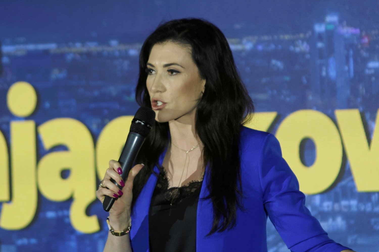 Awantura w PE z udziałem Zajączkowskiej-Hernik. "Zabieraj swojego partnera i idź na front"