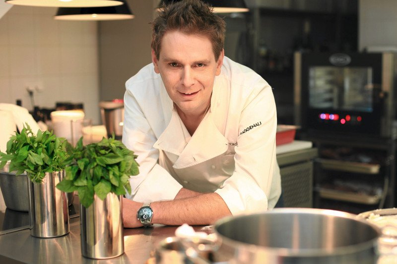 Premiera Kulinarnego Przewodnika Michelin: Atelier Amaro utrzymuje Gwiazdkę Michelin.