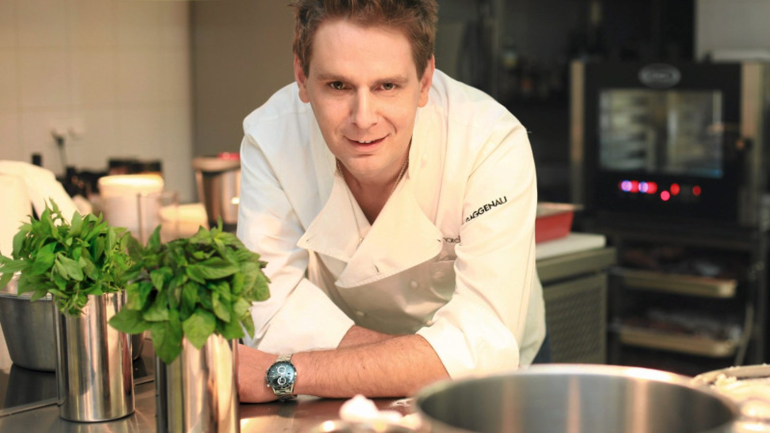 Premiera Kulinarnego Przewodnika Michelin: Atelier Amaro utrzymuje Gwiazdkę Michelin.