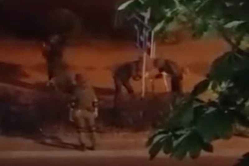 Dziwne zachowanie białoruskich żołnierzy w Brześciu.