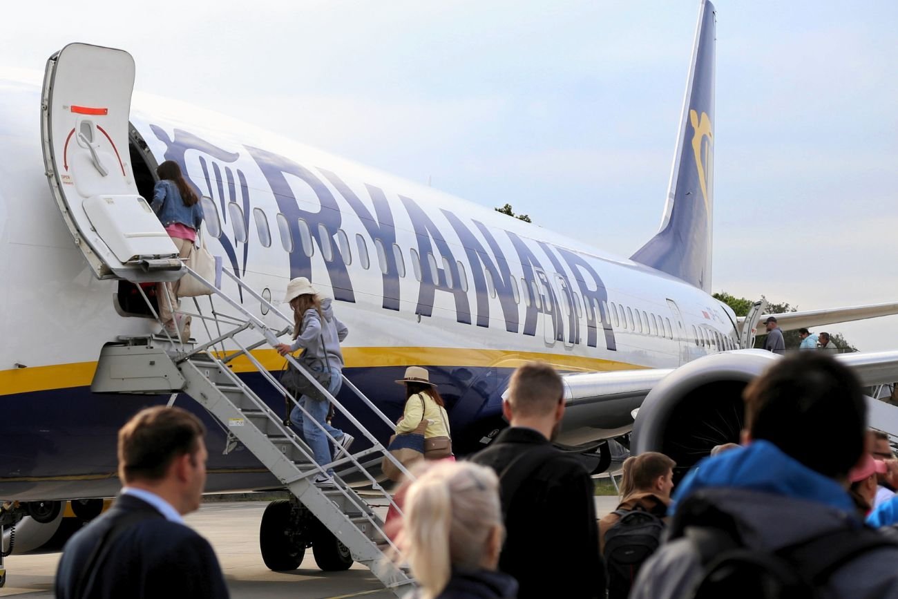 Ryanair bezlitosny. Pasażer zakłócił lot, teraz musi zapłacić ponad 20 tys. zł kary
