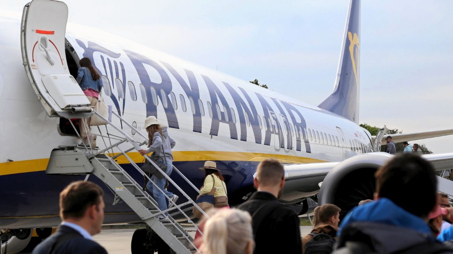 Zakłócił lot Ryanaira z Krakowa. Teraz zapłaci 20 tys. zł kary.