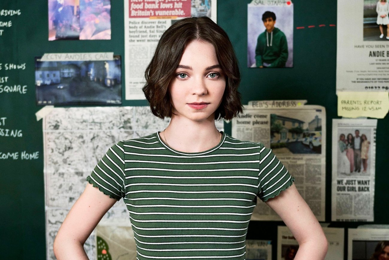 "Przewodnik po zbrodni według grzecznej dziewczynki" z Emmą Myers trafi niebawem na Netflix. "Przewodnik po zbrodni według grzecznej dziewczynki" z Emmą Myers trafi niebawem na Netflix.