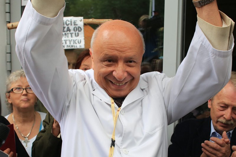 Prof. Chazan wyróżniony w gmachu Ministerstwa Rozwoju za niezłomną obronę życia nienarodzonych. A laureatów i zaskoczeń jest więcej.