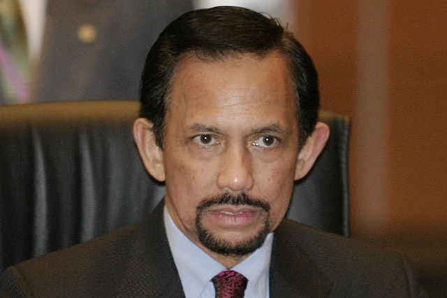 [url=http://shutr.bz/1g4QvoY]Sułtan Brunei Hassanal Bolkiah wprowadza w swoim państwie szariat[/url]