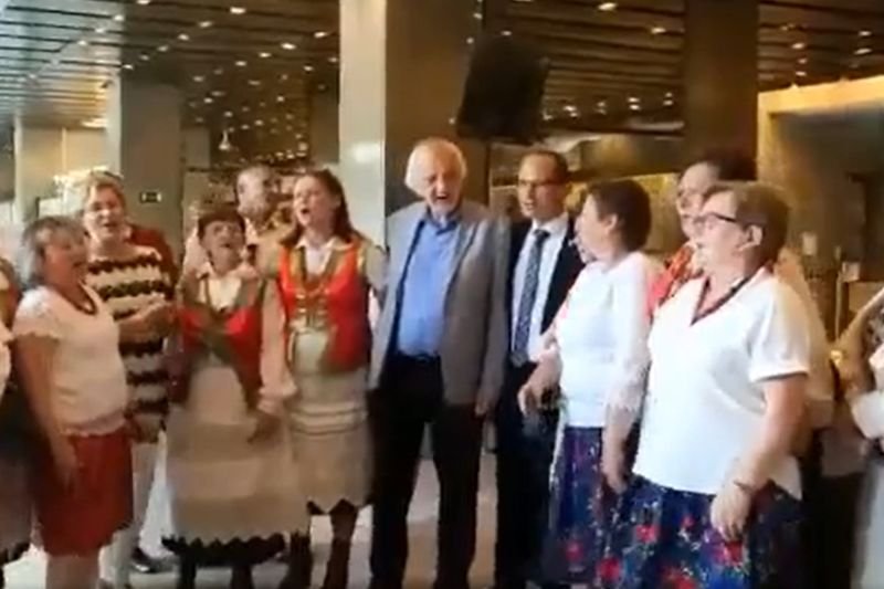 "Trochę radości" Terleckiego z Kołem Gospodyń Wiejskich w Sejmie