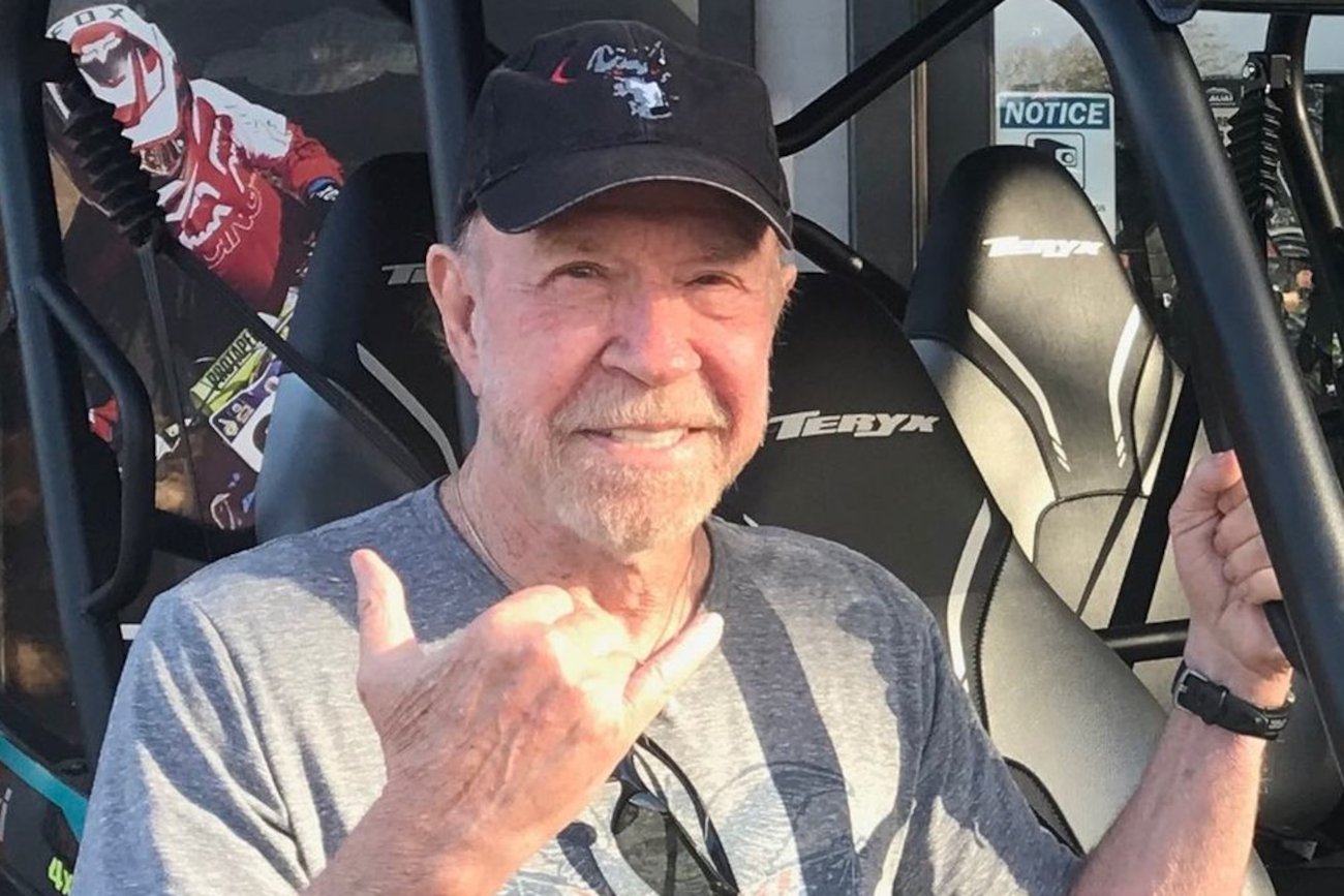 Chuck Norris zagra w komedii "Zombie Plane".