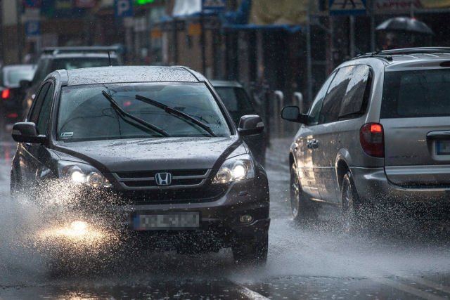 Wojsko może pożyczyć Twój samochód. Armia aktualizuje spis terenówek i SUV-ów, które może zabrać na wypadek wojny