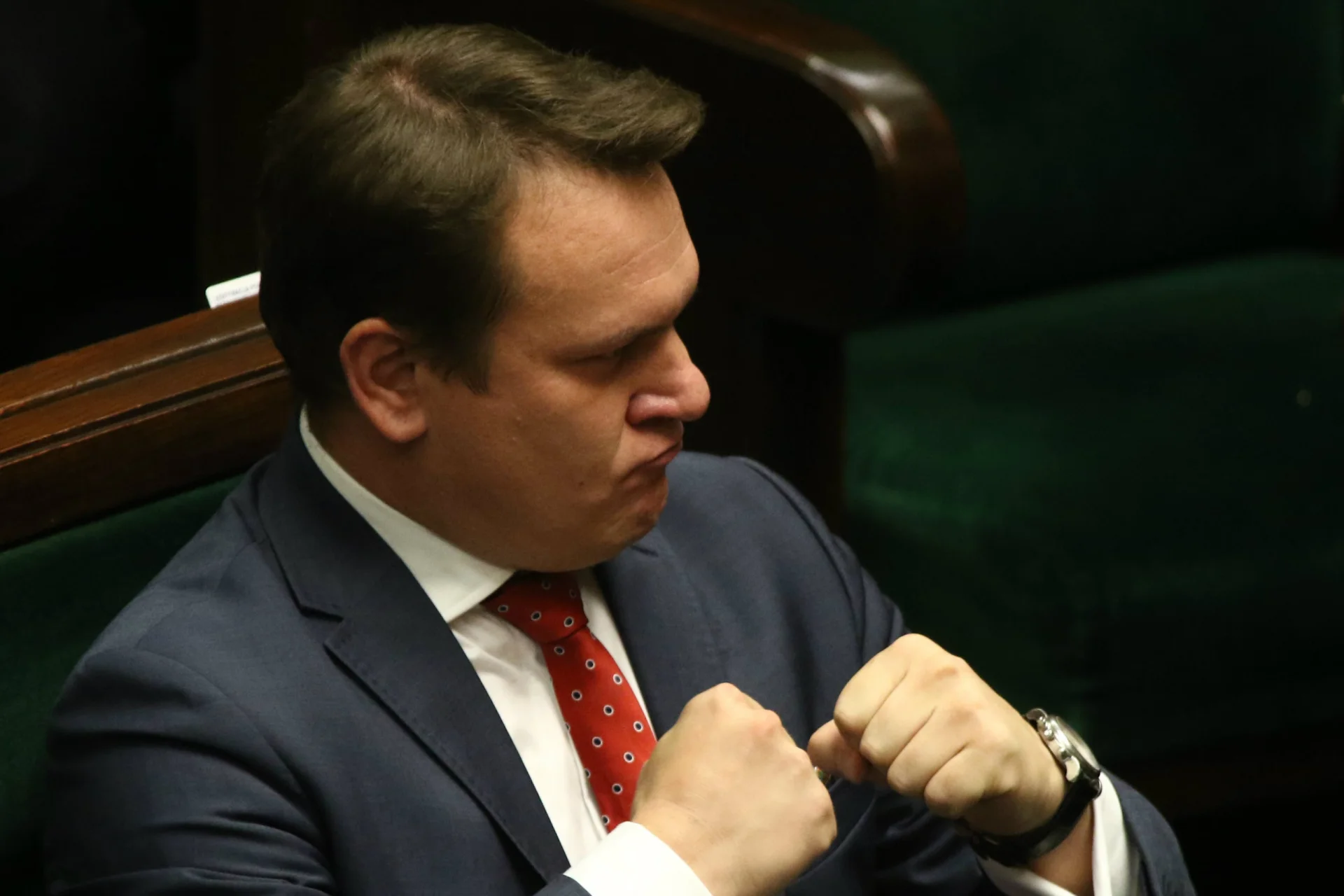 Dominik Tarczyński napisał w oświadczeniu majątkowym, że zarobił 91 tys. zł z tytułu praw autorskich.