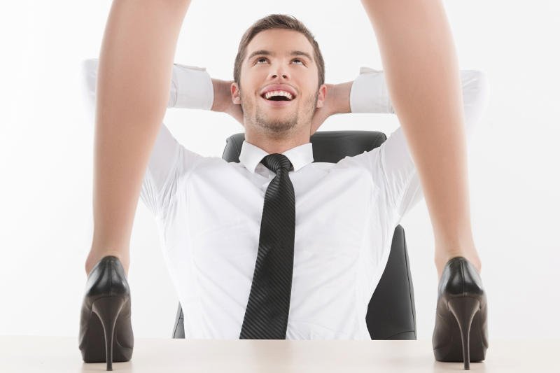 Praca dla sekretarki za 2 tys. złotych miesięcznie. Dla seksretarki już za 5 tys. zł.