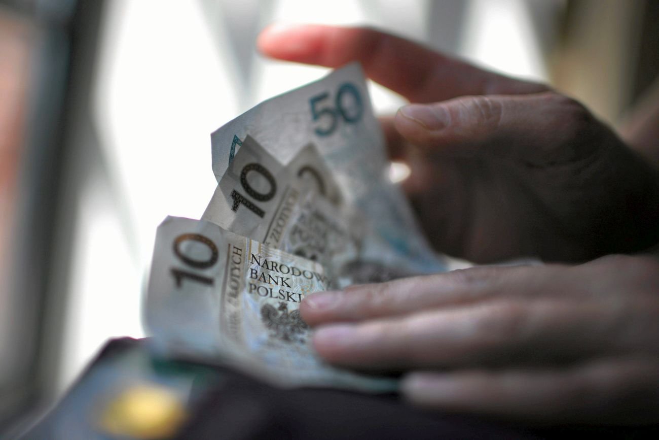 Tyle w tym roku wyniosą czternastki. Wypłaty rozczarowującej kwoty ruszą za kilka tygodni