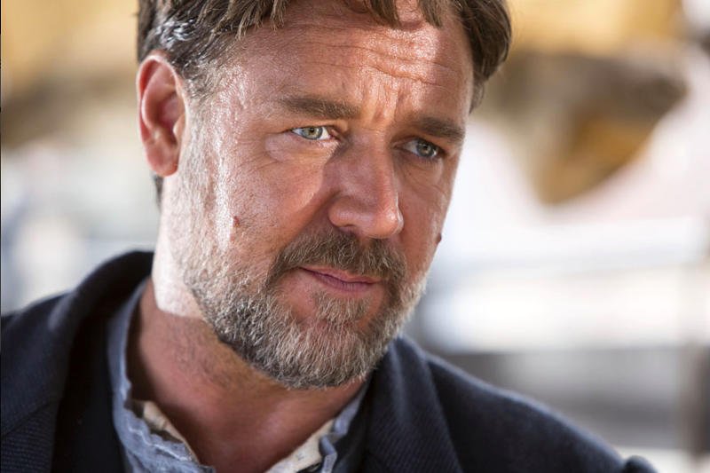 Russell Crowe w filmie "Źródło nadziei".