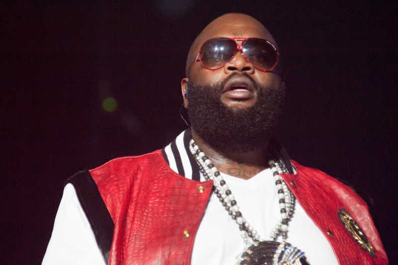 Amerykański raper [url=http://shutr.bz/1lWyltR]Rick Ross[/url] o gejach w hip-hopie: "To twoja sprawa, co robisz w życiu prywatnym"