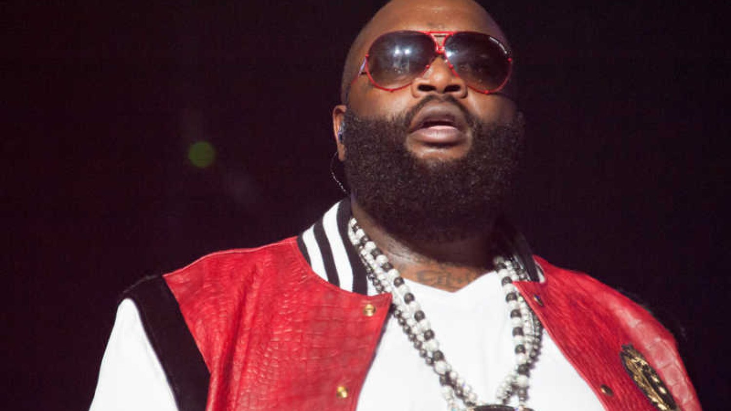 Amerykański raper [url=http://shutr.bz/1lWyltR]Rick Ross[/url] o gejach w hip-hopie: "To twoja sprawa, co robisz w życiu prywatnym"