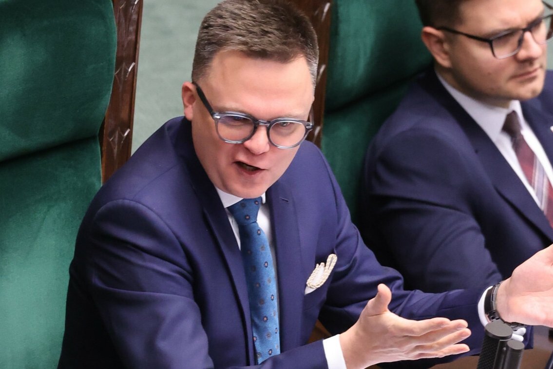 "Marszałek ufa elektronice, bo to XXI wiek". Spięcie Hołowni i posłanki PiS.
