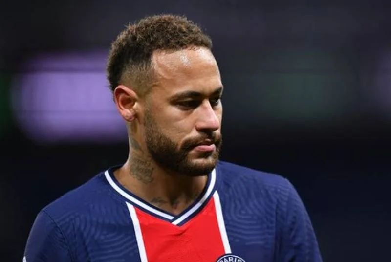 Liga Mistrzów. Neymar nie zagra w rewanżowym meczu PSG z Barceloną.