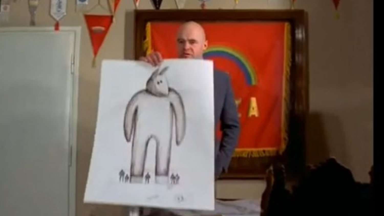 Kadr z filmu "Miś", reż. Stanisław Bareja.