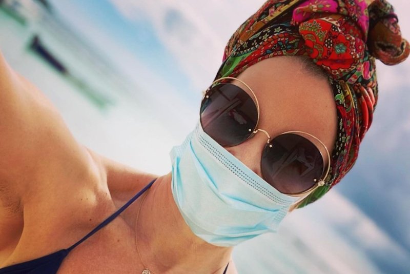 Małgorzata Kożuchowska odpowiedziała na krytyczne komentarze ws. maseczki na twarzy.