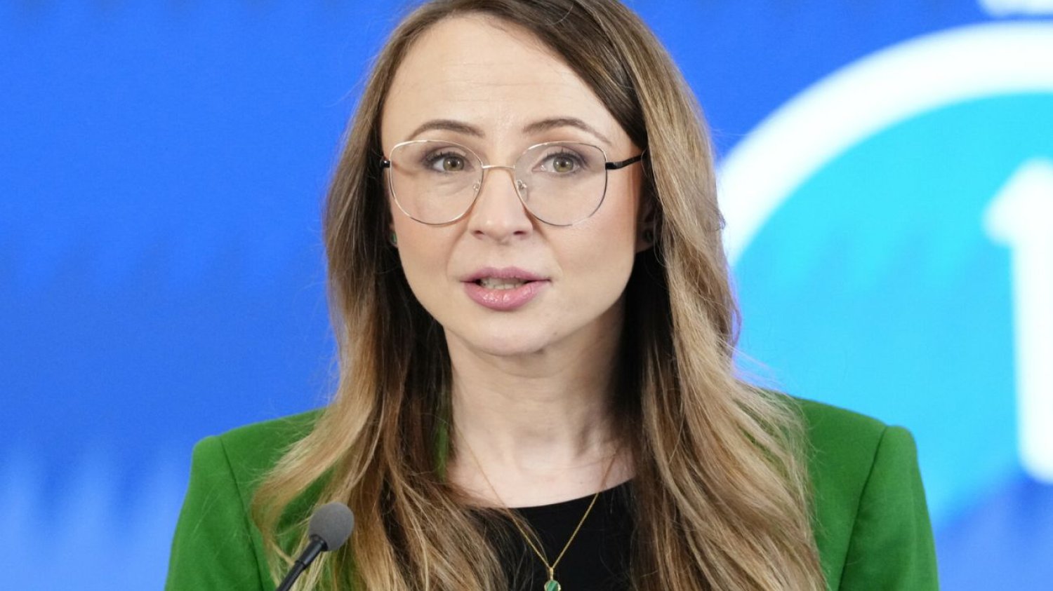 Ministra obiecuje taką kwotę wsparcia. Oto jej plan na krótszą pracę Polaków. Rusza program skróconego czasu pracy. Ministra obiecuje taką kwotę wsparcia.