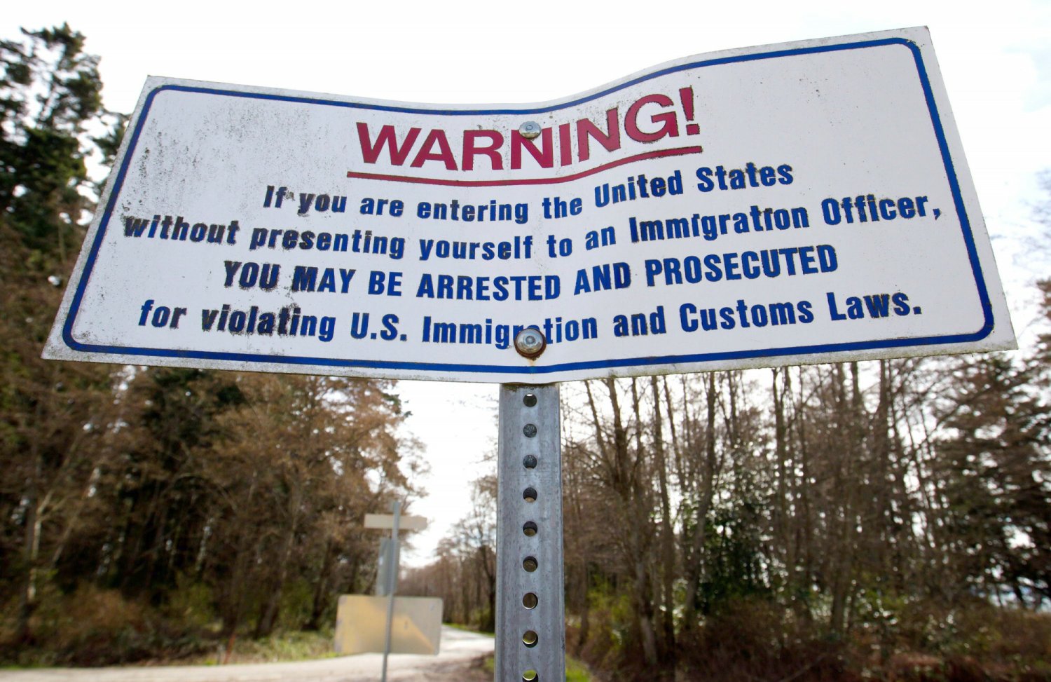 USA przedłużyło zamknięcie swoich granic z Kanadą i Meksykiem.