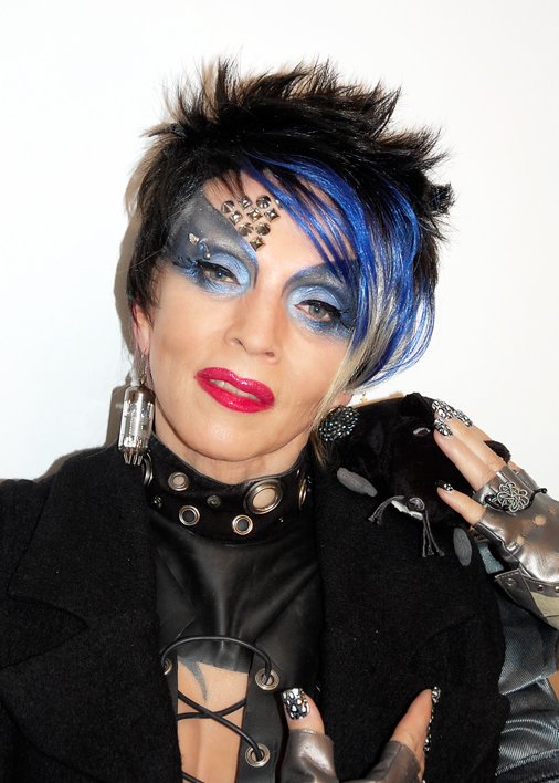 Zastanawiam się, lepiej być blondynką, czy wręcz przeciwnie???