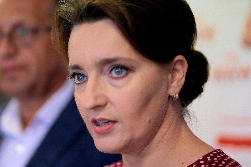 14 stycznia 2019 roku spłonęło mieszkanie posłanki PO Marzeny Okła-Drewnowicz w Skarżysku-Kamiennej.