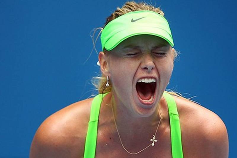 Maria Sharapova jest na korcie niewiele cichsza niż grzmot w czasie burzy