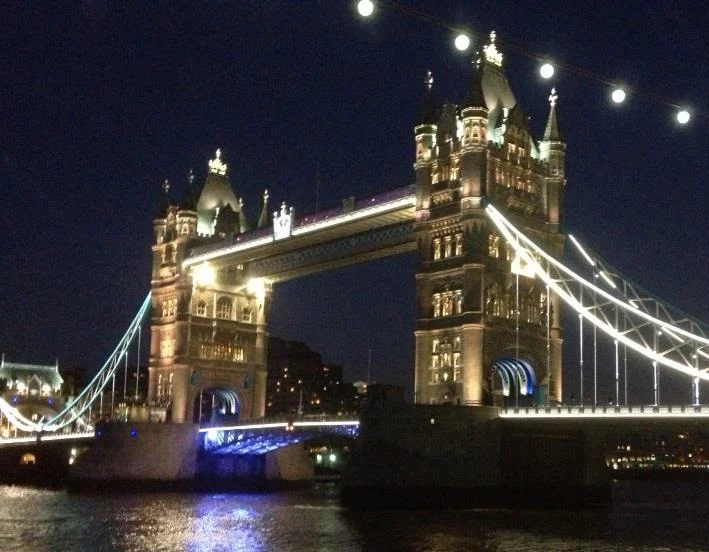 London Bridge, jaki jest, każdy widzi