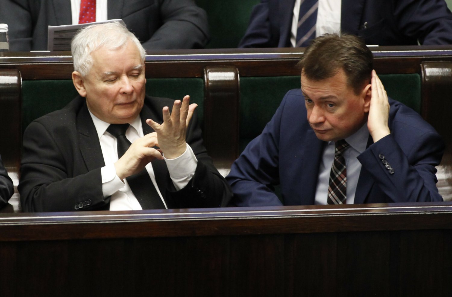 PiS szykuje zmiany w Polskim Ładzie, a być może także waloryzację 500+. Tak chce wyfgrać wybory parlamentarne.