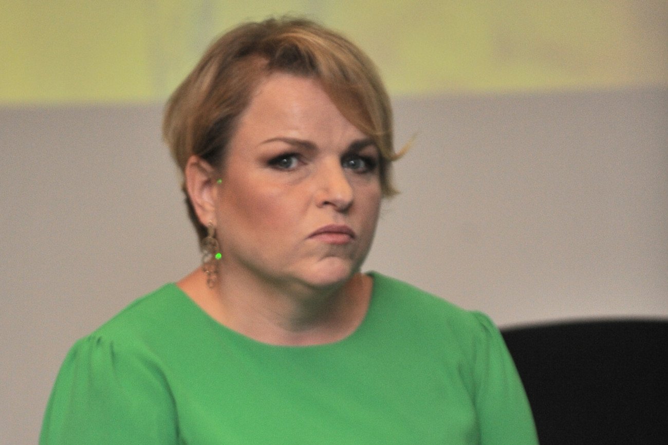 Katarzyna Bosacka uderza w Darię Ładochę.