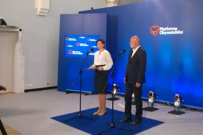 Platforma uderza w Andrzeja Dudę spotem o emeryturach.