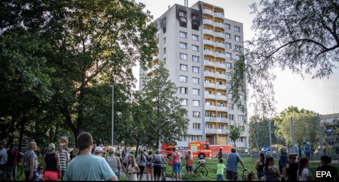 Czesi w weekend walczyli z jednym z najbardziej tragicznych pożarów w historii tego kraju. Pożar w Boguminie. Czechy walczą z tragicznym pożarem.