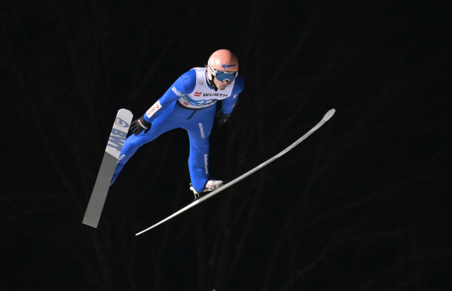 Jedynie Dawid Kubacki dostał się do II serii konkursu w fińskiej Ruce.