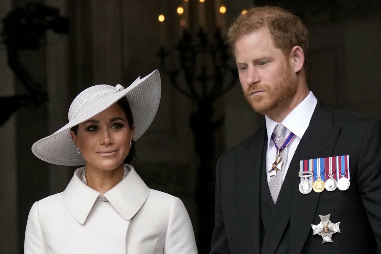 Dzieci Meghan i Harry'ego nie zostaną pełnoprawnymi royalsami