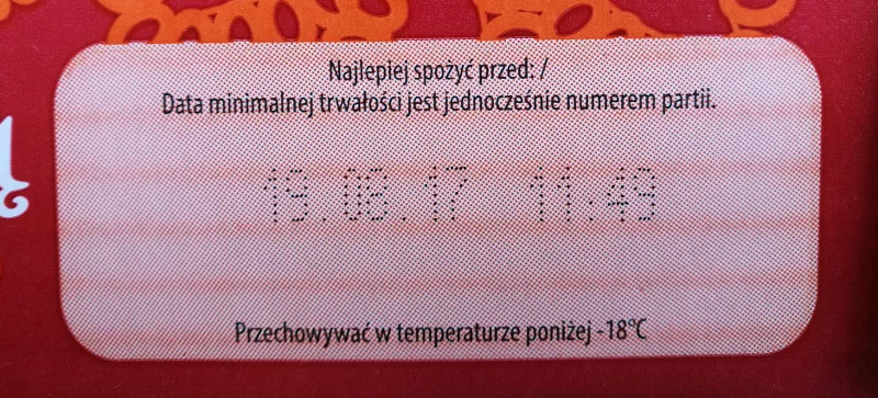 Sierpień 2017 – oto data przydatności do spożycia pączków z Biedronki.