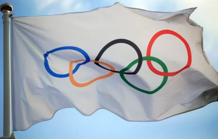 Szczepienia sportowców przeciw COVID-19 przed igrzyskami olimpijskimi w Tokio. Komentarz Bacha, szefa MKOl.