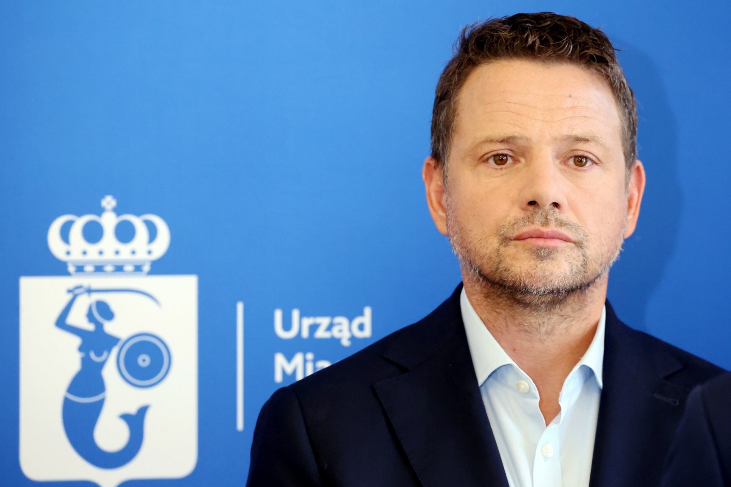 Trzaskowski zmienia zdanie ws. krzyży. Będą wyjątki od zarządzenia.