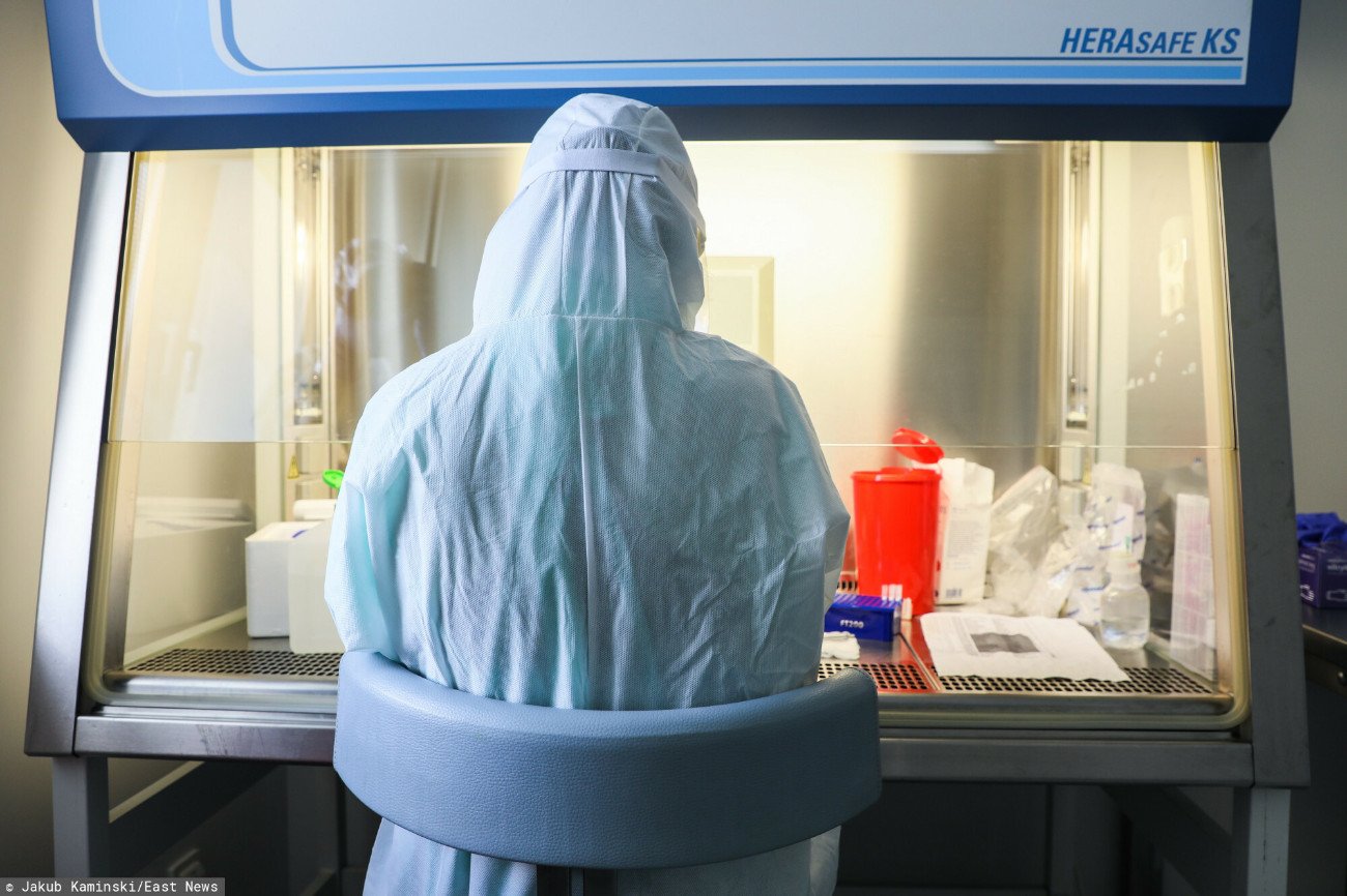 Badania nad skutecznością amantadyny w leczeniu covid-19 nadal trwają.